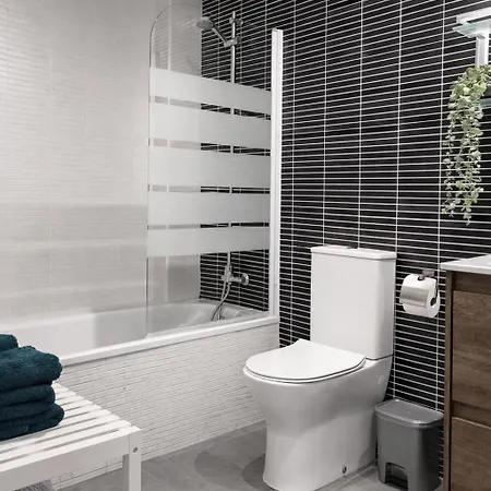Planta Baja En Nova Con 3 Piscinas Apartament *