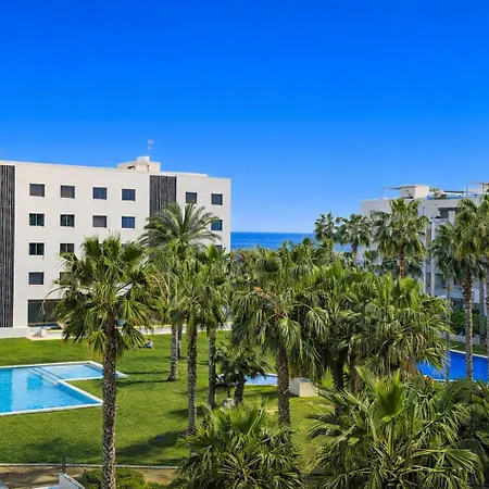 Planta Baja En Nova Con 3 Piscinas