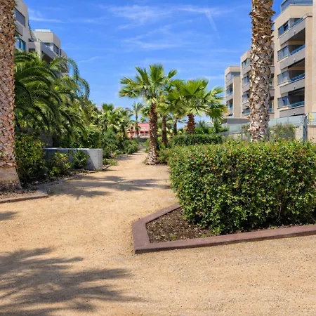 Apartament Planta Baja En Nova Con 3 Piscinas Torredembarra