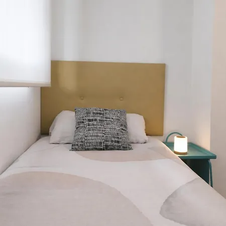 Planta Baja En Nova Con 3 Piscinas Torredembarra